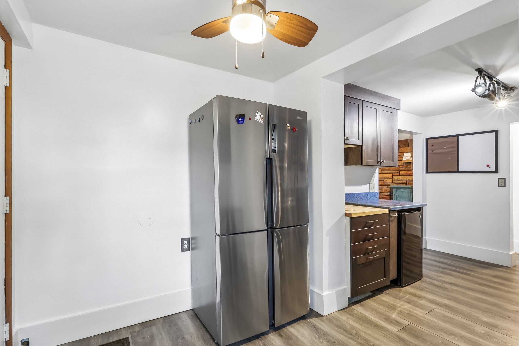 Chestnut Blvd-S3004-010.jpg