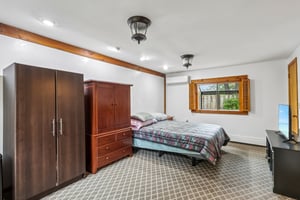 Chestnut Blvd-S3004-016.jpg