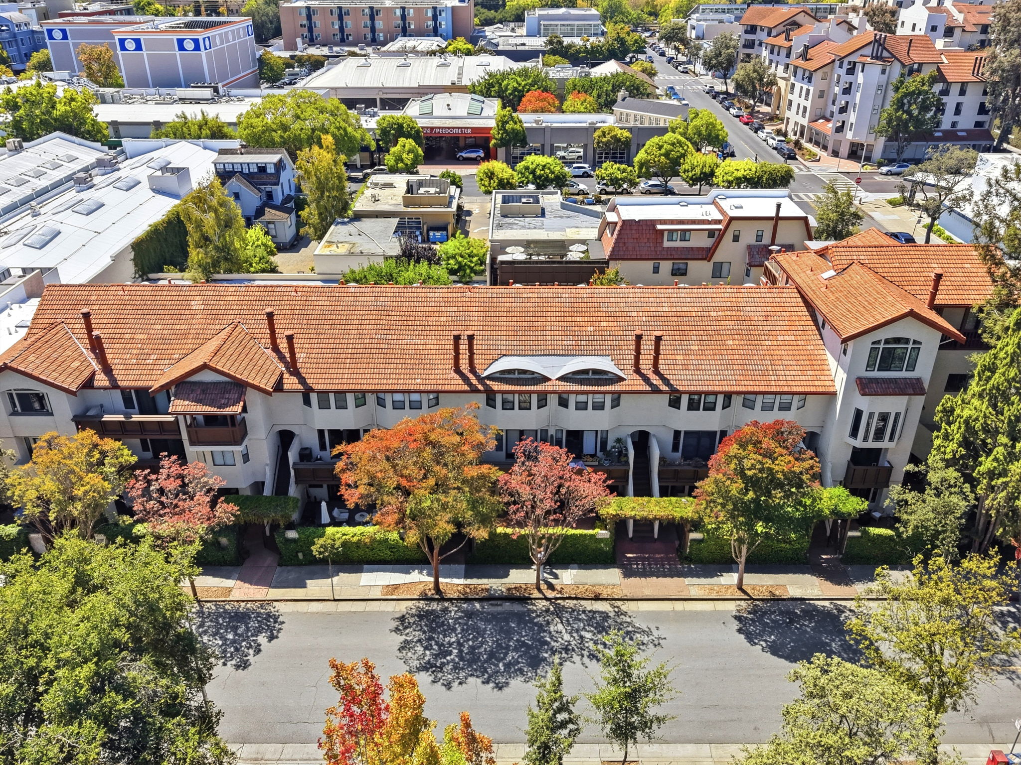 005_F8_AERIAL_722 Ramona St