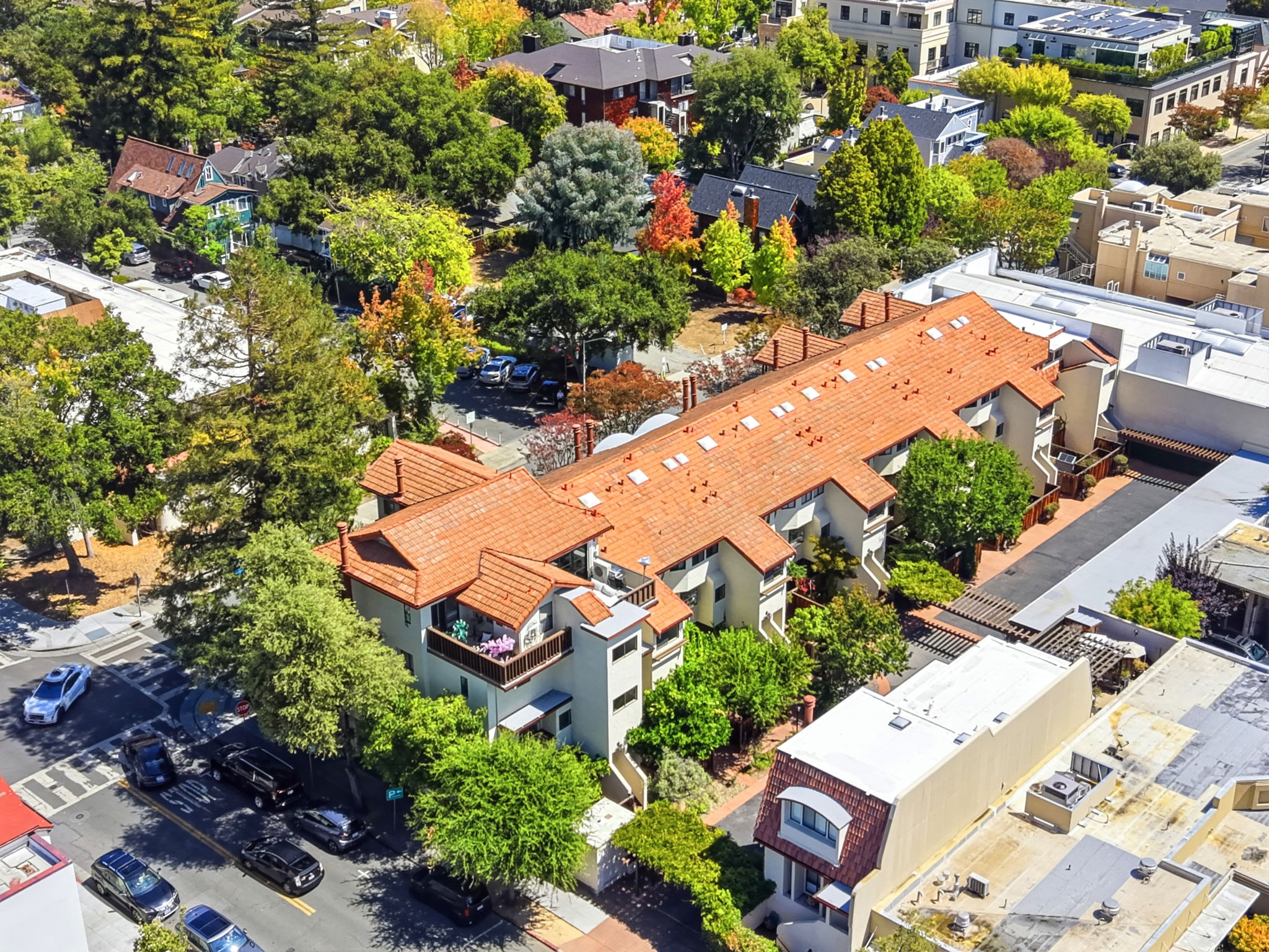 008_F8_AERIAL_722 Ramona St