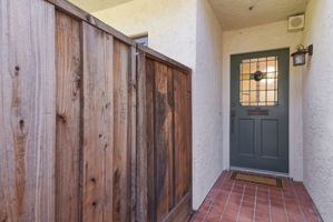 005_F8_722 Ramona St