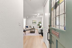 007_F8_722 Ramona St