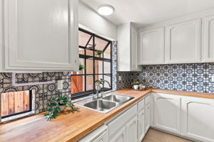 014_F8_722 Ramona St