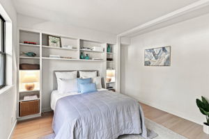 025_F8_722 Ramona St