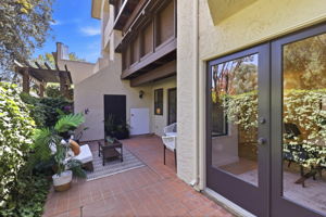 040_F8_722 Ramona St