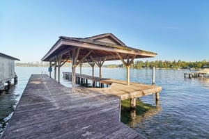 N Mercer Way-S0810-032.jpg