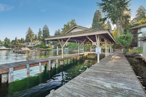 N Mercer Way-S0810-035.jpg