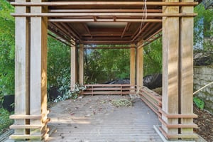 N Mercer Way-S0810-039.jpg