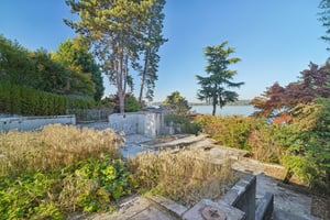 N Mercer Way-S0810-044.jpg