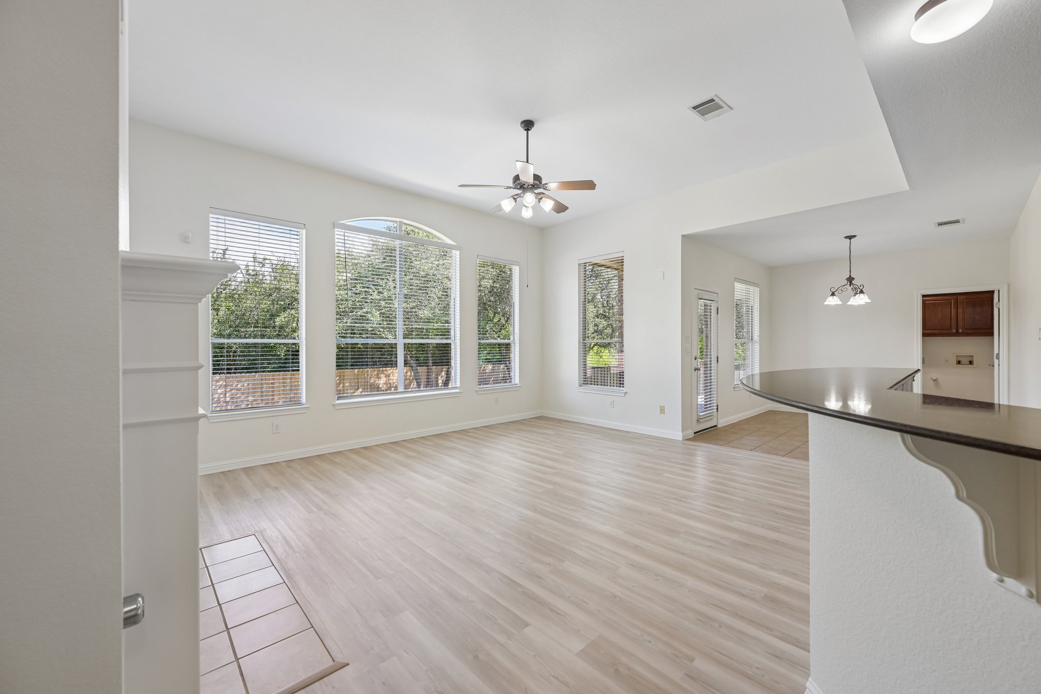 Tanaqua Ln-S0707-008.jpg
