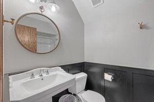  Photo 47
