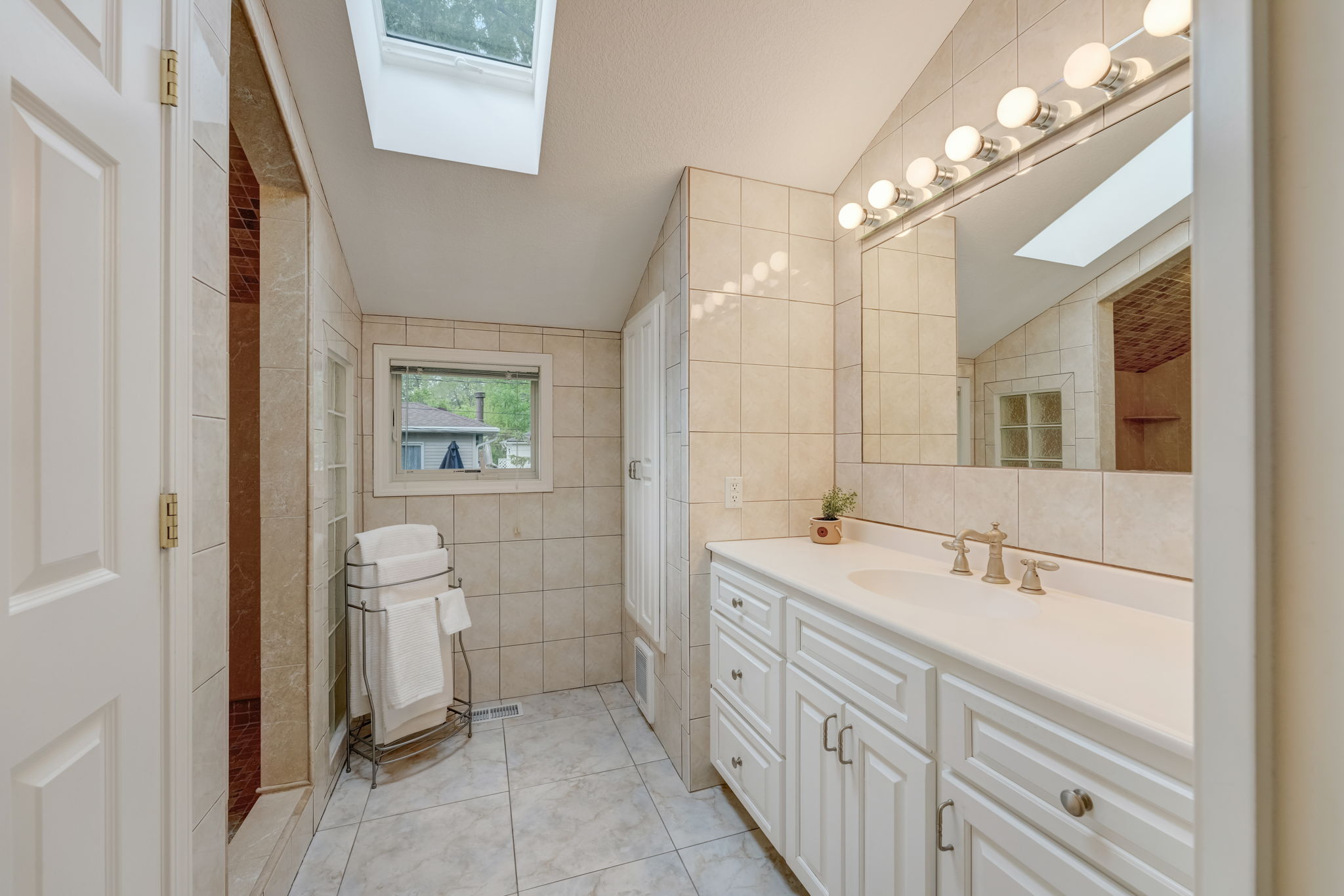Morgan Ave S-031