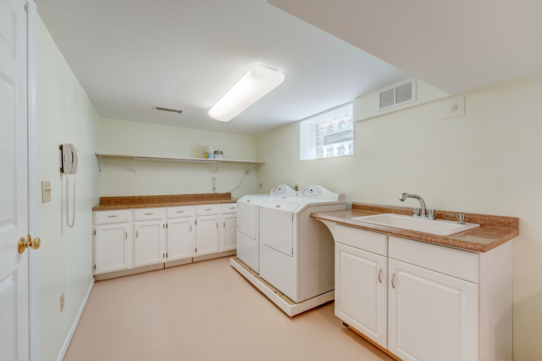 Morgan Ave S-052