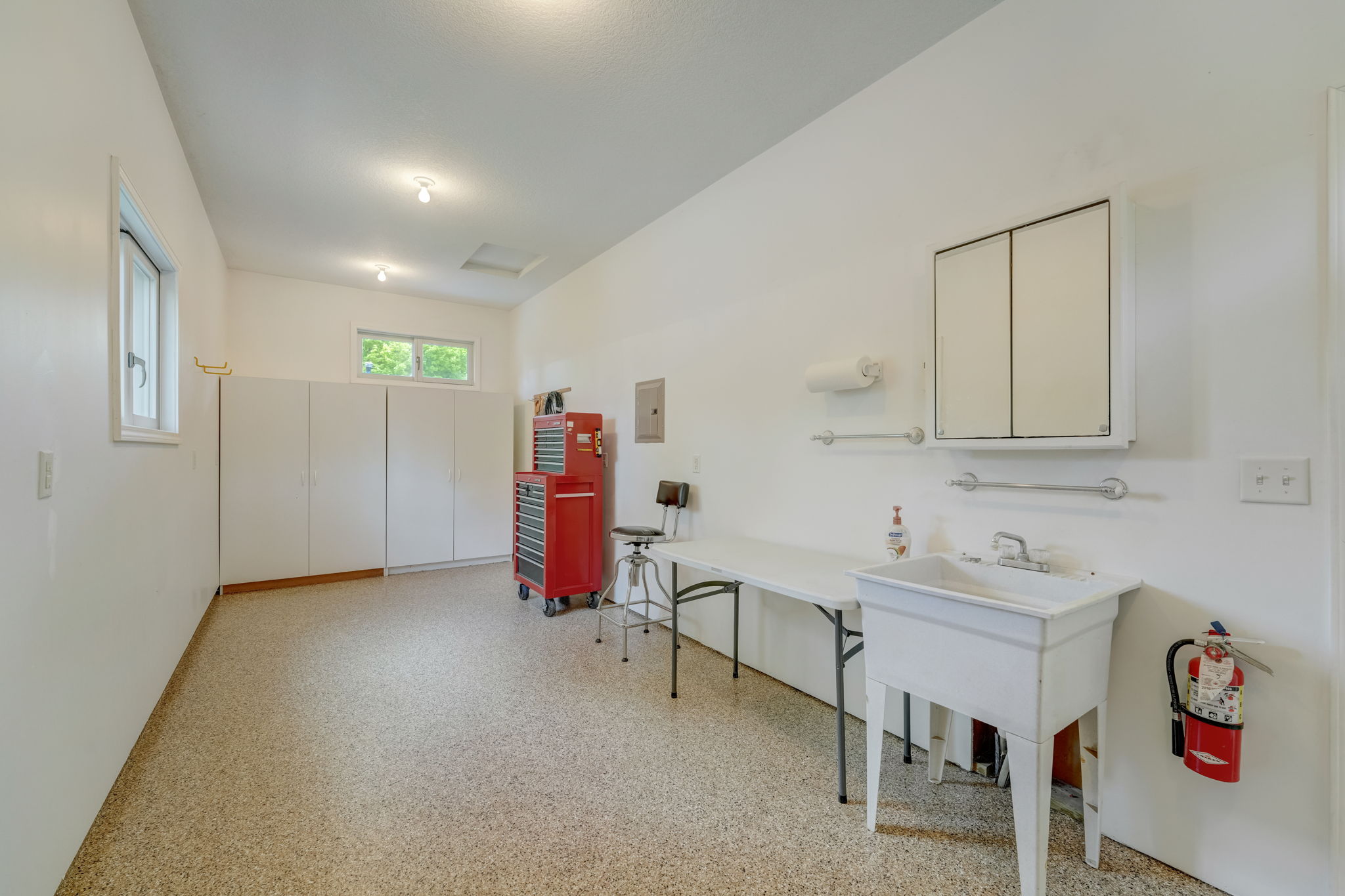 Morgan Ave S-059