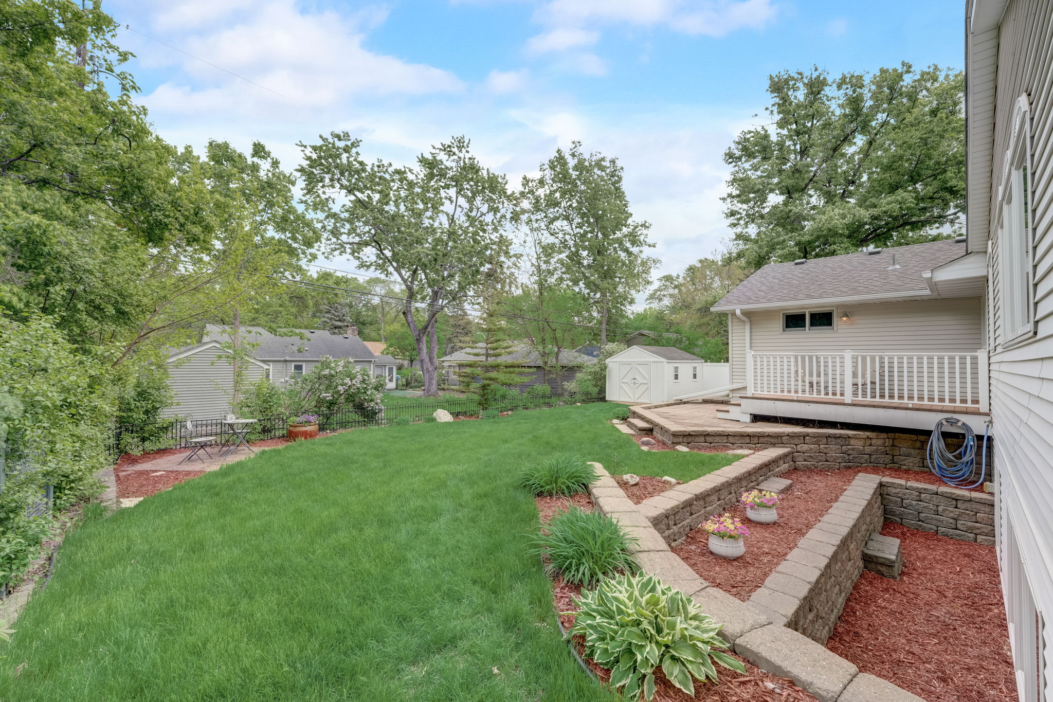 Morgan Ave S-067