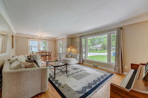 Morgan Ave S-010