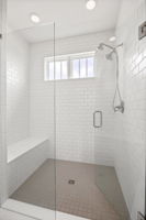  Photo 31