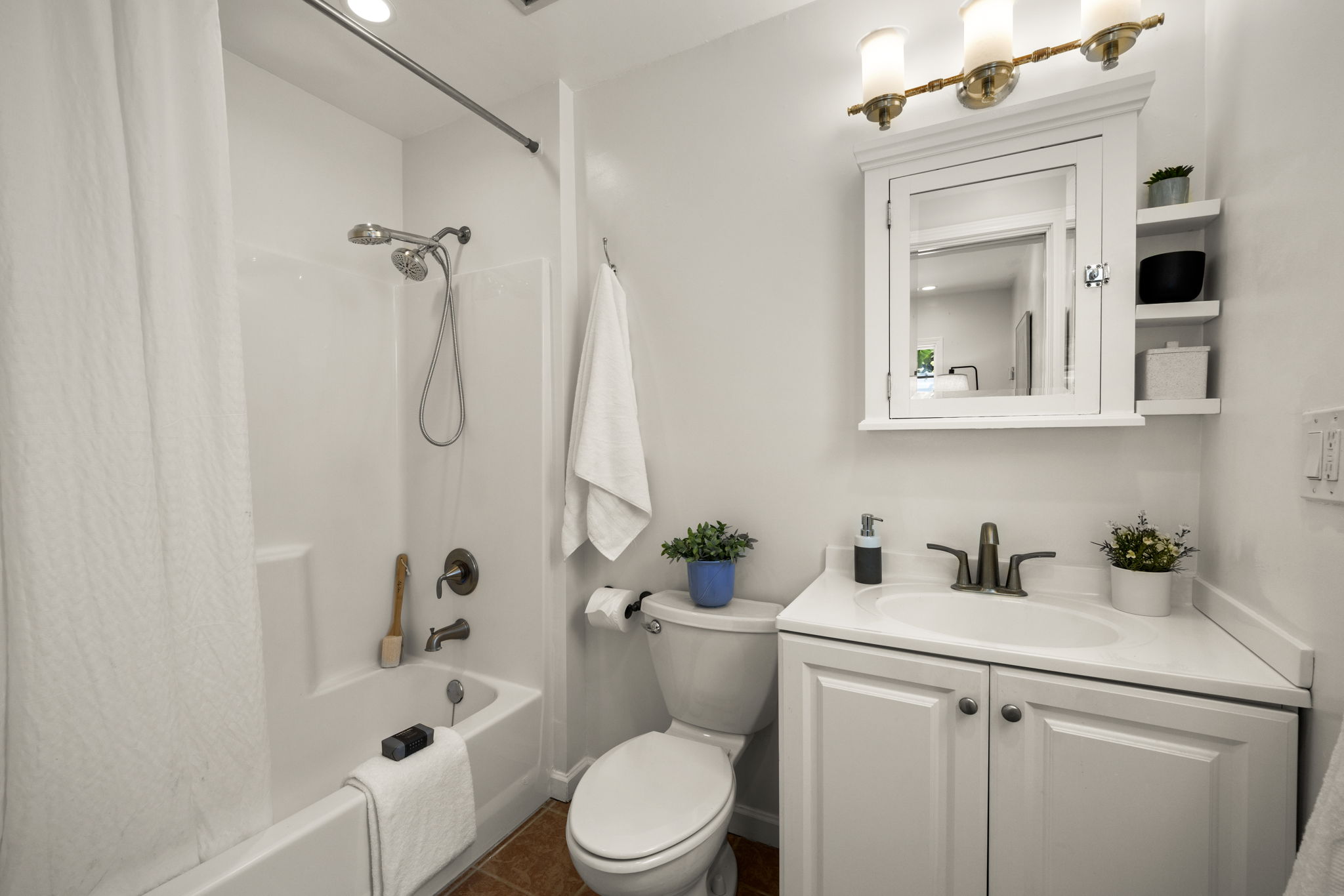 Cottage bathroom