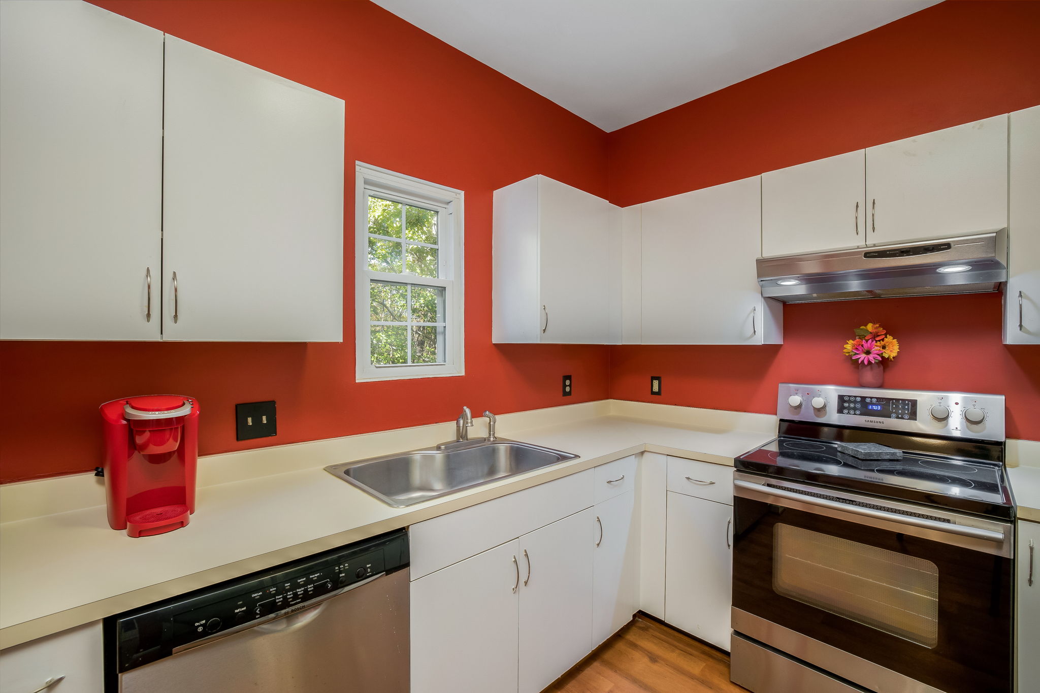 723 Banks St-10