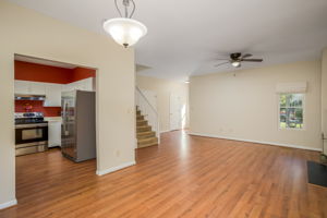 723 Banks St-7