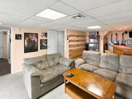  Photo 47