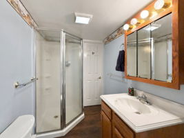  Photo 49