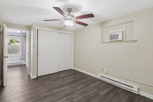 Elwell Ave-L1608-019.jpg