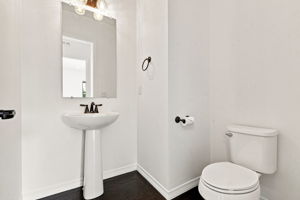  Photo 30