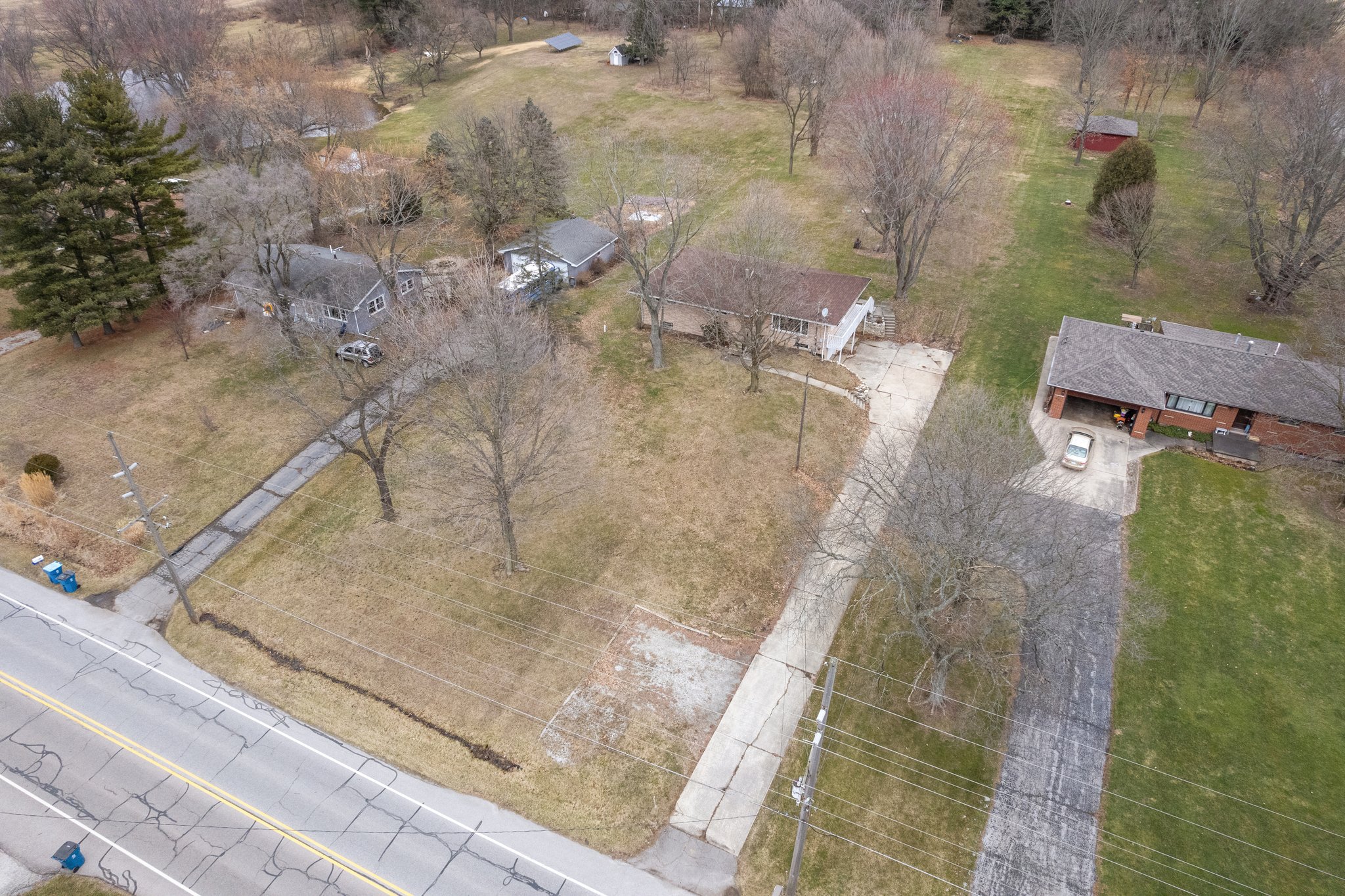 723 Meridian Rd, Valparaiso, IN 46385 Zoom Media USA