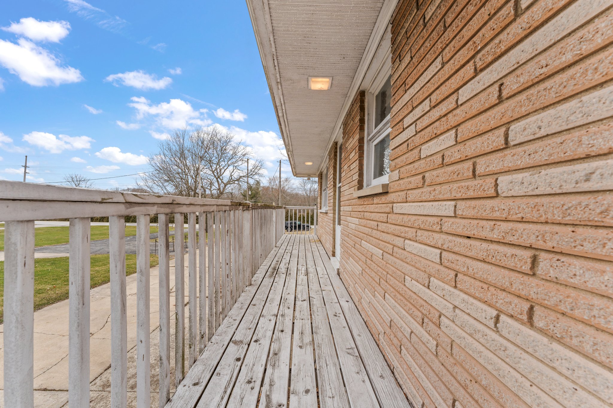 723 Meridian Rd, Valparaiso, IN 46385 Zoom Media USA