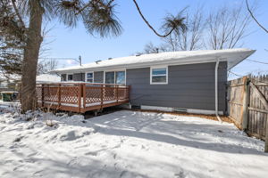 32_Exterior