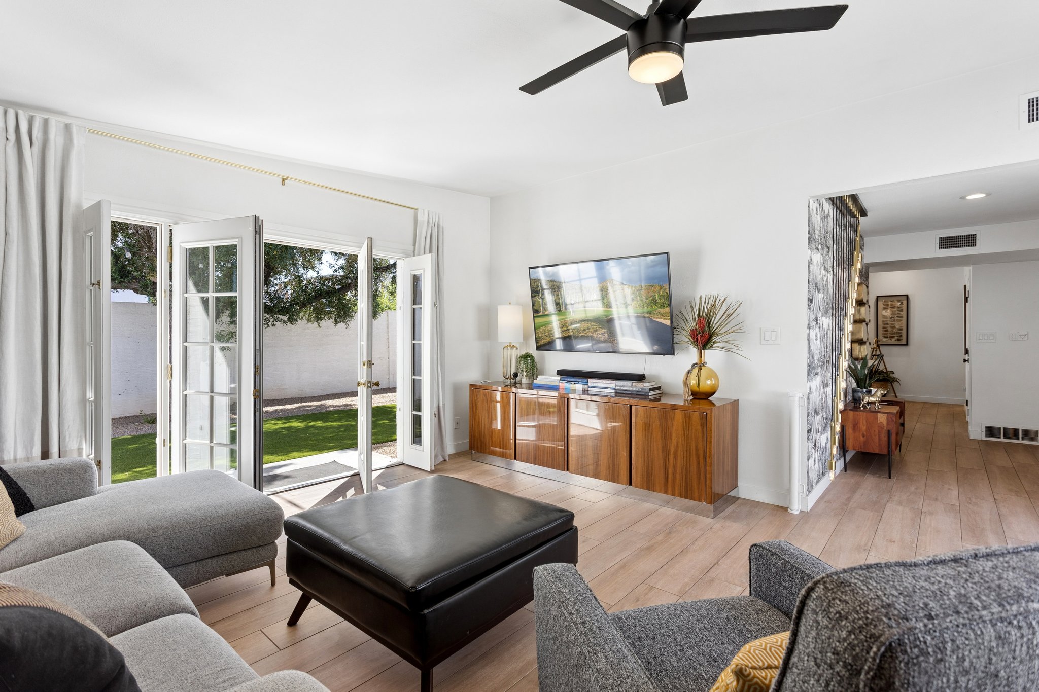 7233 E Monte Vista Rd - 012.jpg