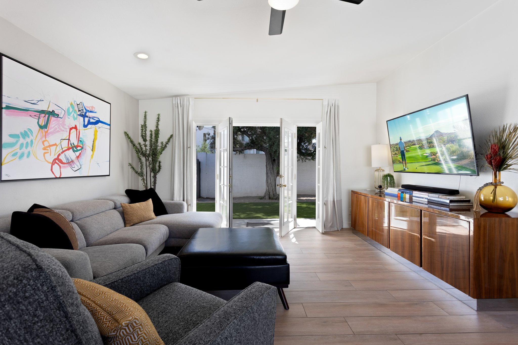 7233 E Monte Vista Rd - 014.jpg