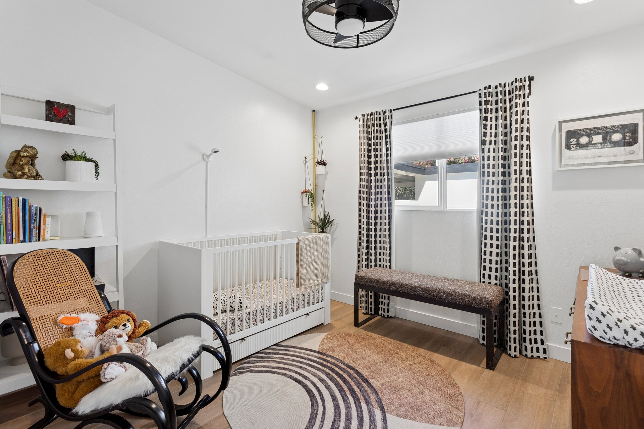 7233 E Monte Vista Rd - 034.jpg