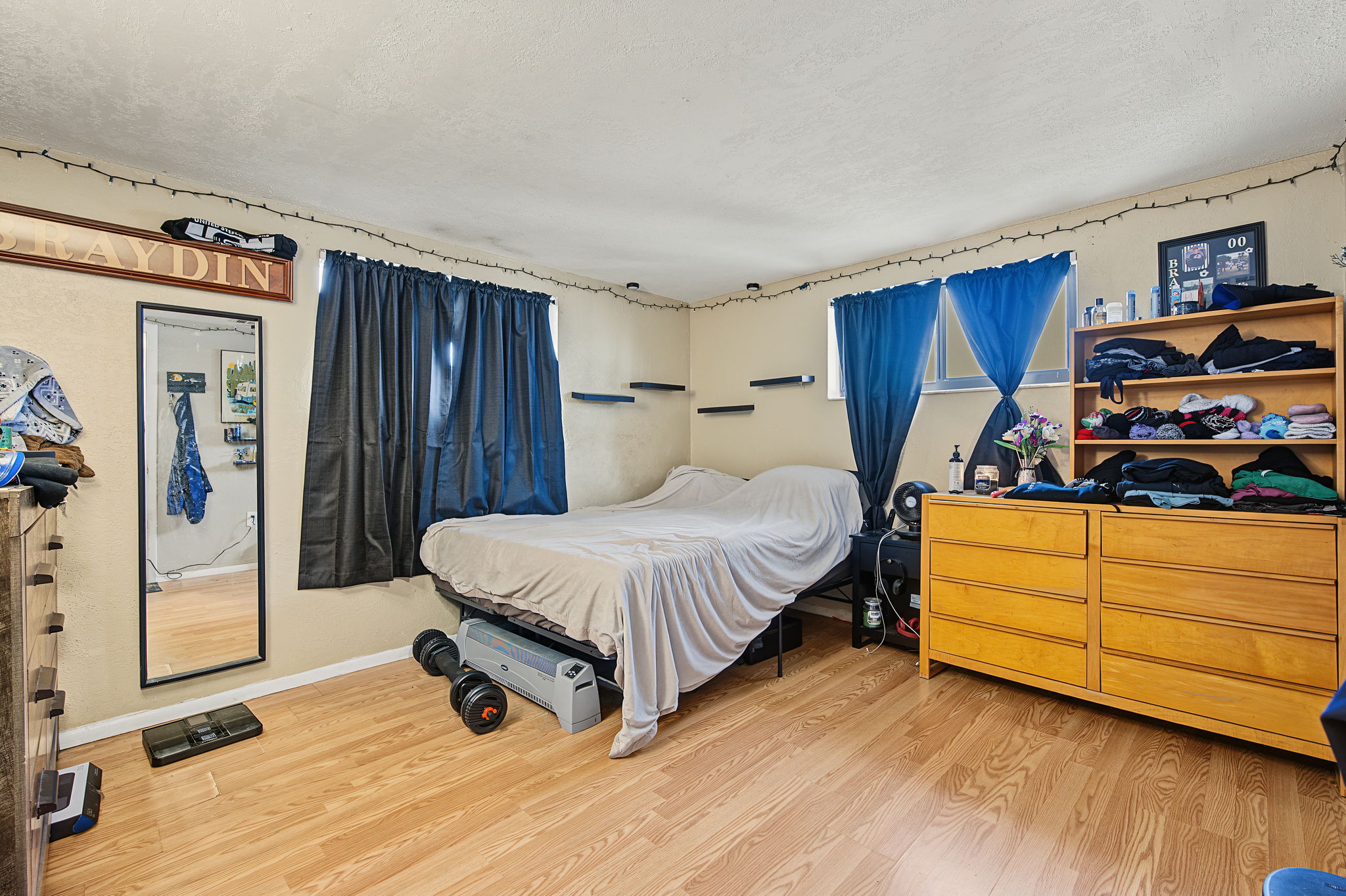Bedroom2
