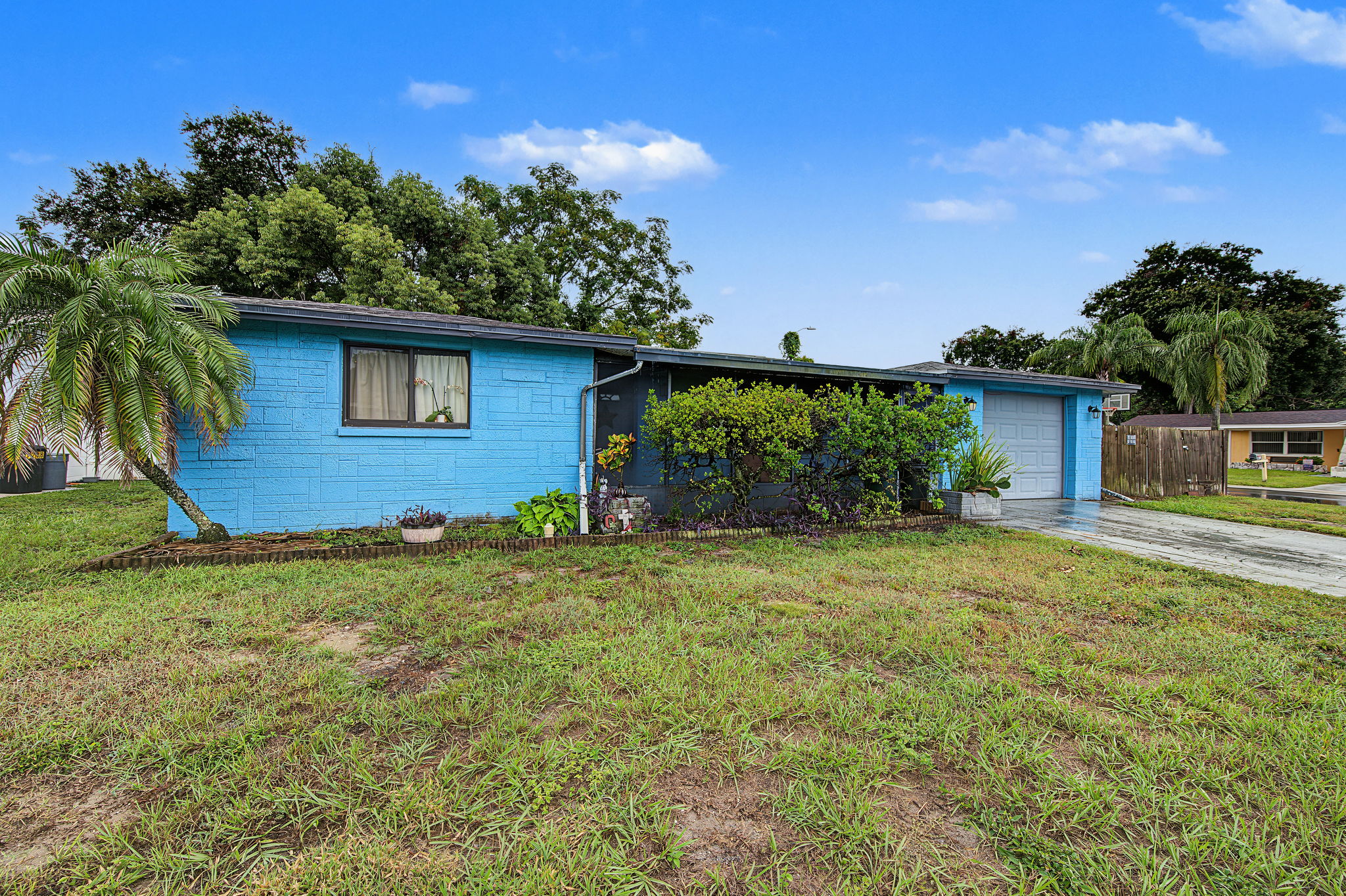 Front Exterior1