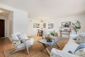 06 - Living Room