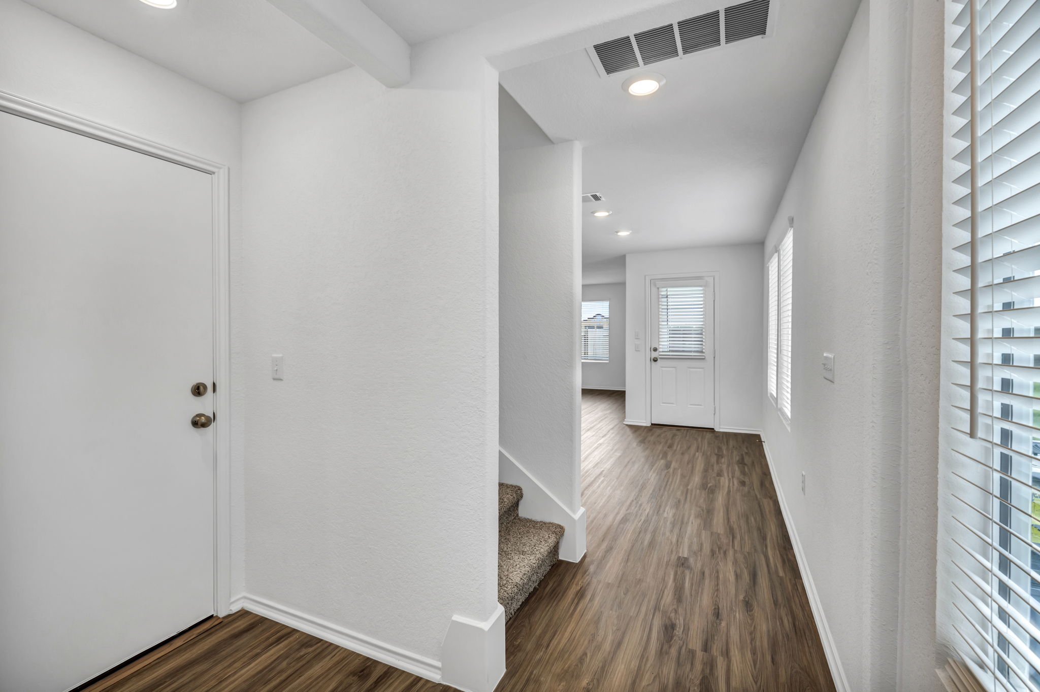 7236 Dancing Wind Ln, Del Valle, TX 78617, USA Photo 7