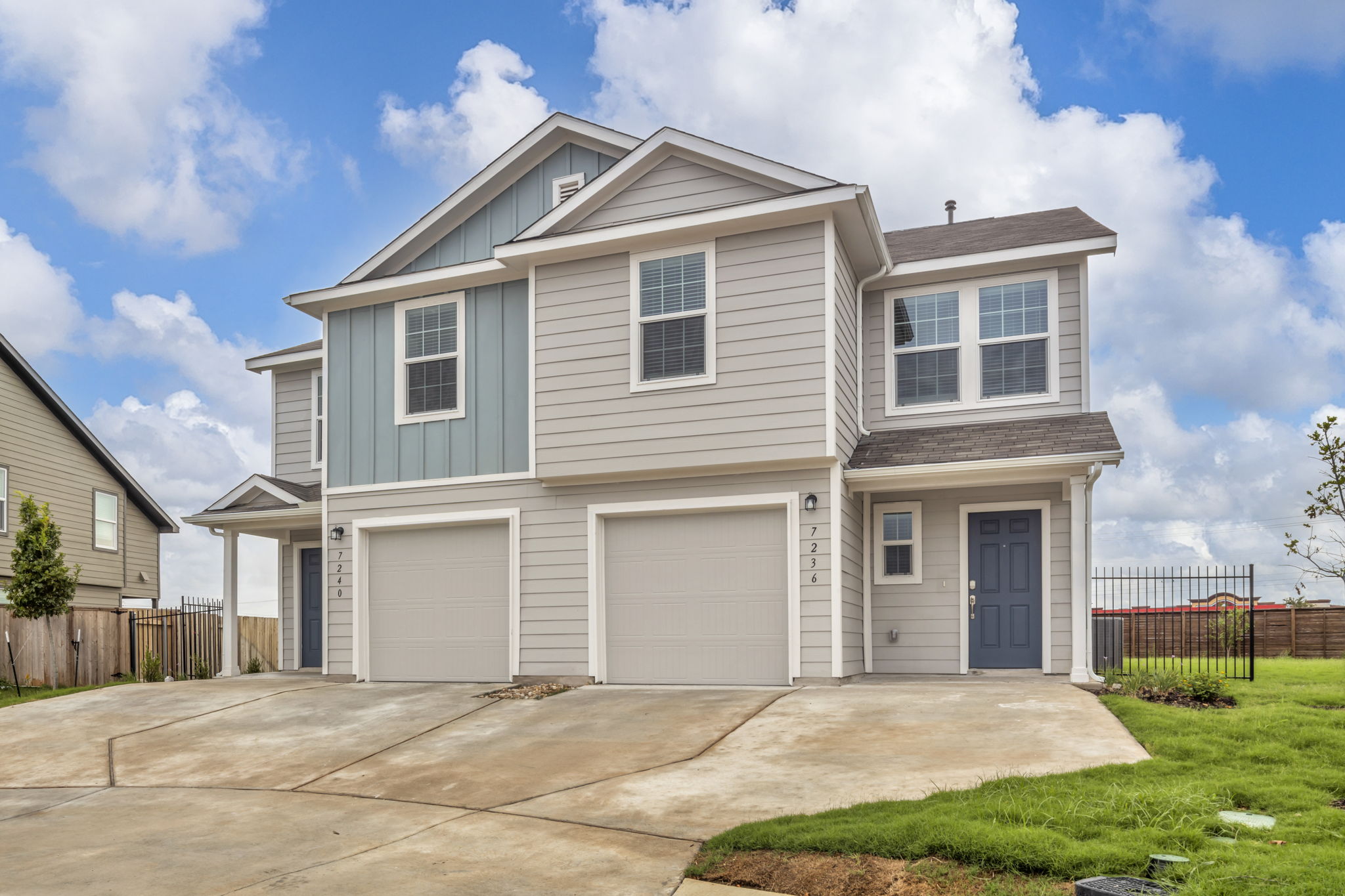 7236 Dancing Wind Ln, Del Valle, TX 78617, USA Photo 3