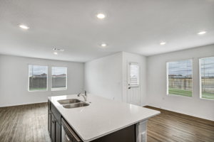 7236 Dancing Wind Ln, Del Valle, TX 78617, USA Photo 12