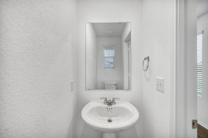 7236 Dancing Wind Ln, Del Valle, TX 78617, USA Photo 5