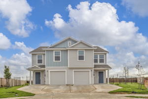 7236 Dancing Wind Ln, Del Valle, TX 78617, USA Photo 1