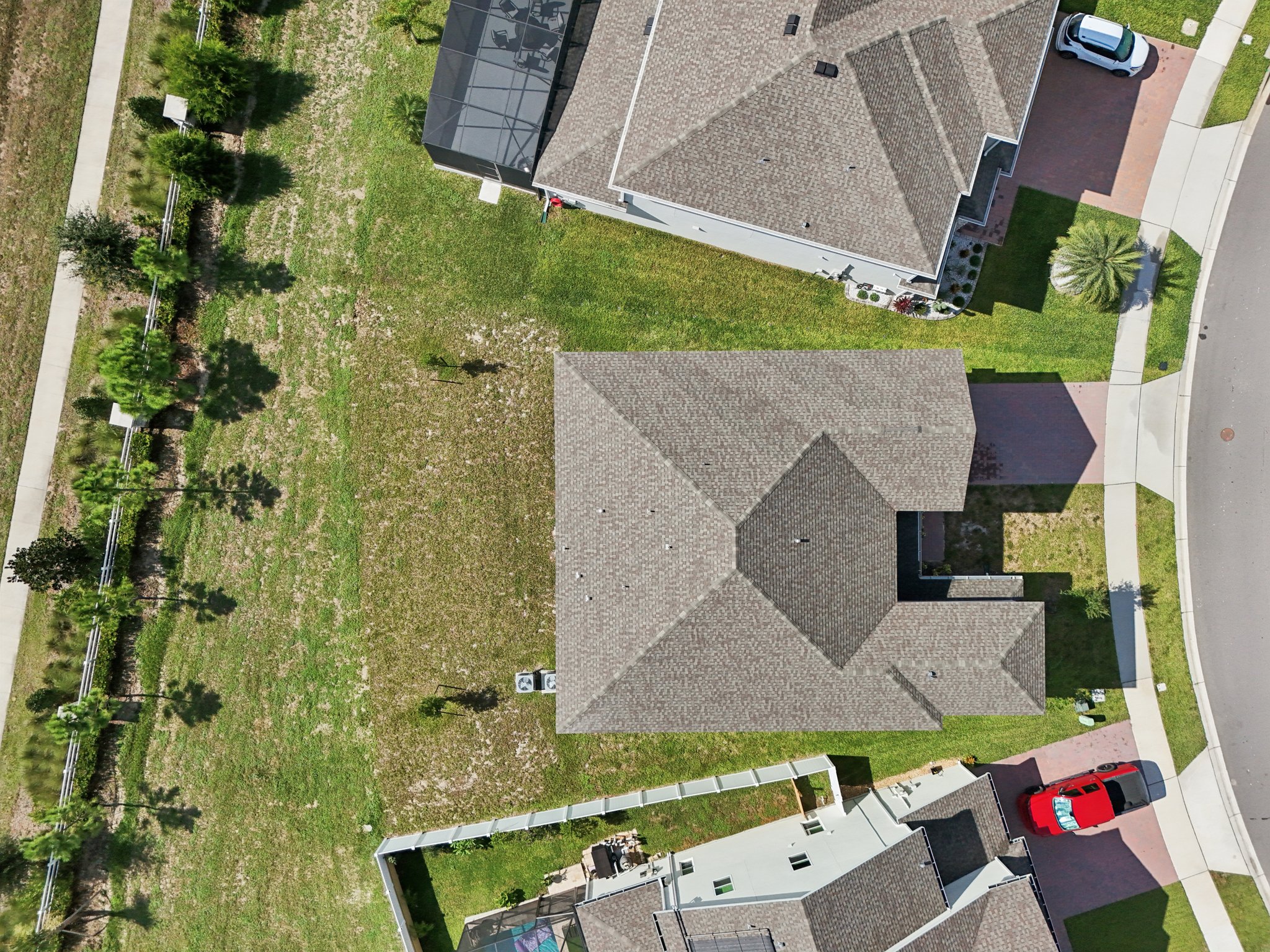 Dilly Lake Ave-S1909-084.jpg