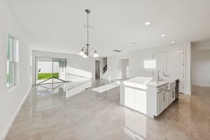 Dilly Lake Ave-S1909-009.jpg