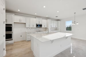 Dilly Lake Ave-S1909-010.jpg