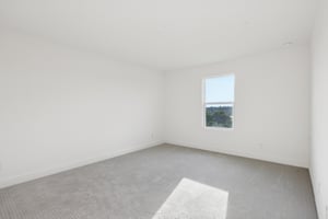 Dilly Lake Ave-S1909-042.jpg