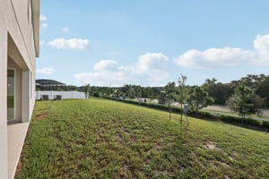 Dilly Lake Ave-S1909-063.jpg