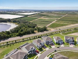 Dilly Lake Ave-S1909-074.jpg