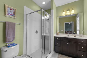 Ensuite Bath for Bedroom 2