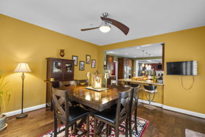 Kitchen/Breakfast Area